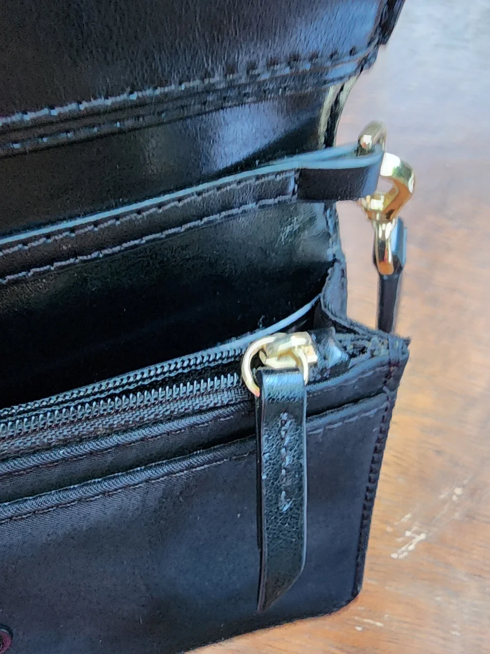 Michael Kors Jet Set Nylon Smartphone Crossbody Bag Black Logo Strap